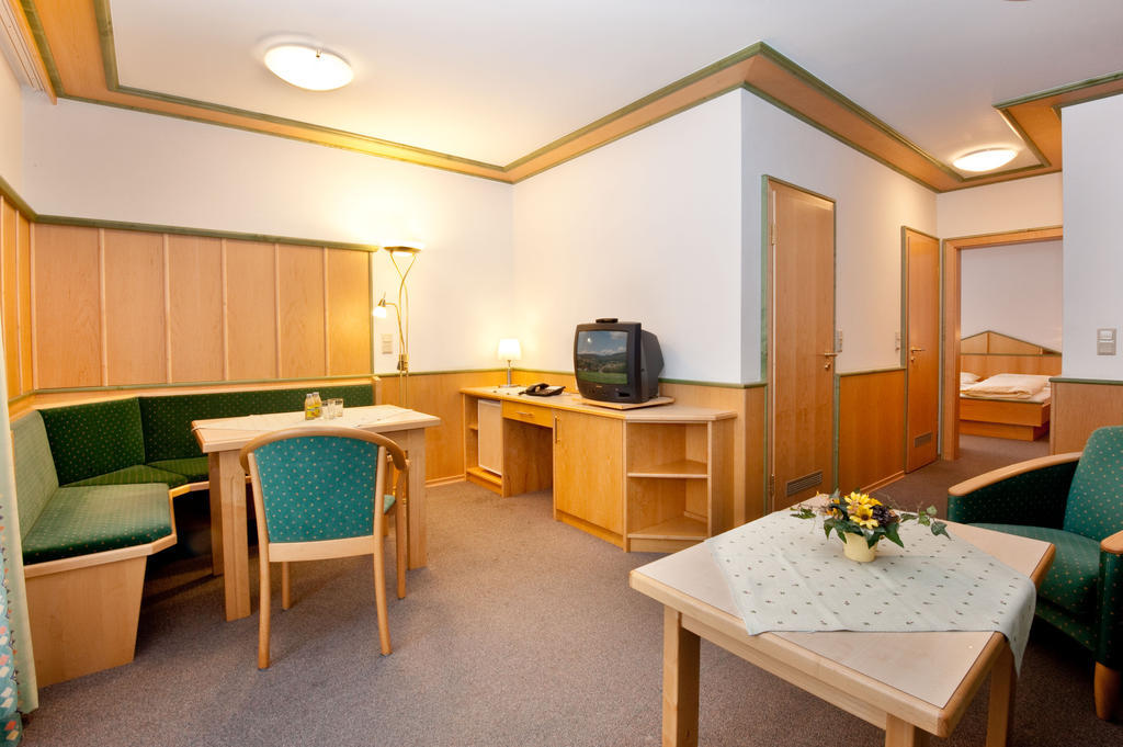 Wellness- und Wohlfühlhotel Waldeck Bodenmais Zimmer foto